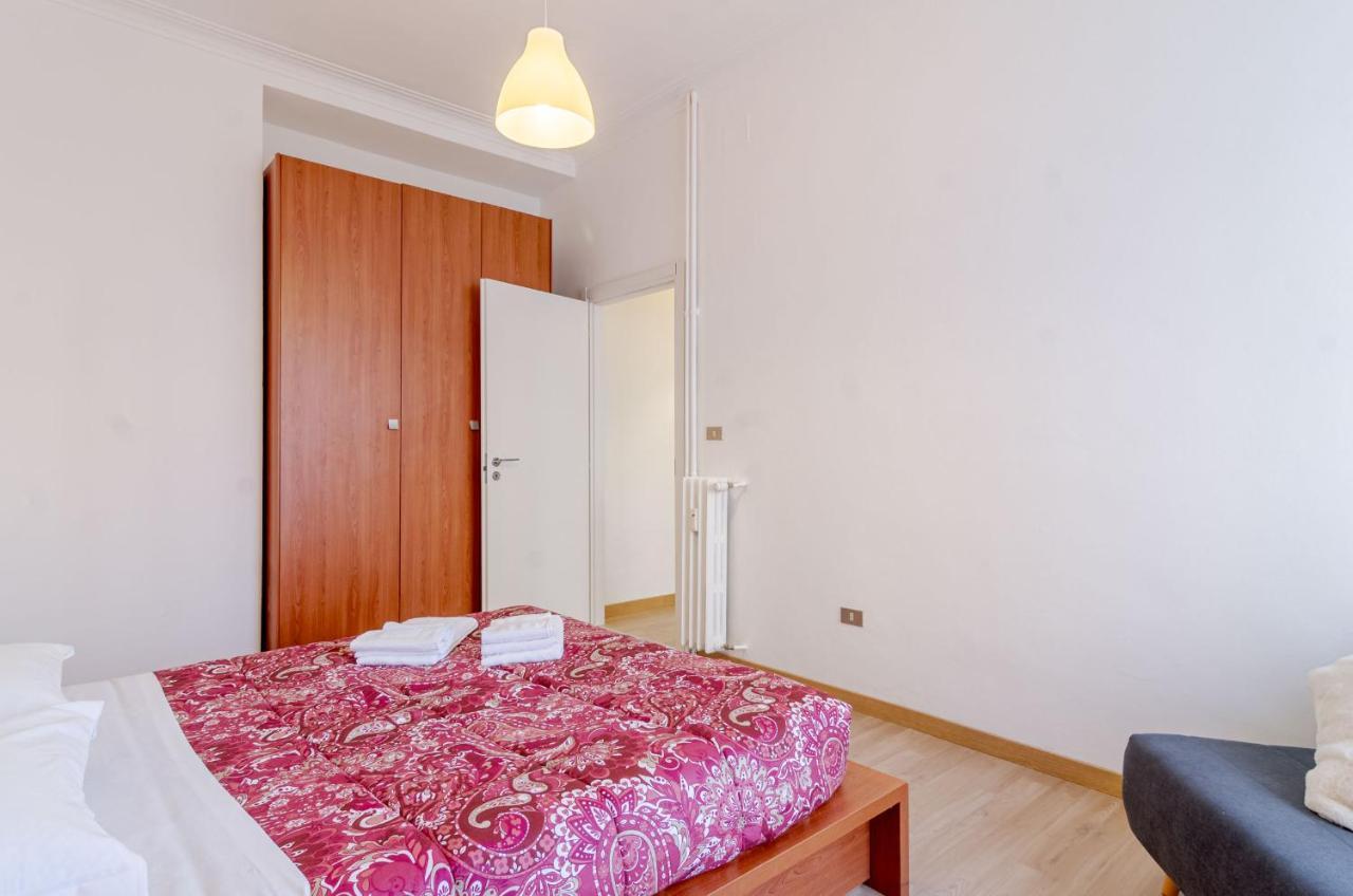 Cenisia District : Bright Sunflower Mini Flat Torino Dış mekan fotoğraf